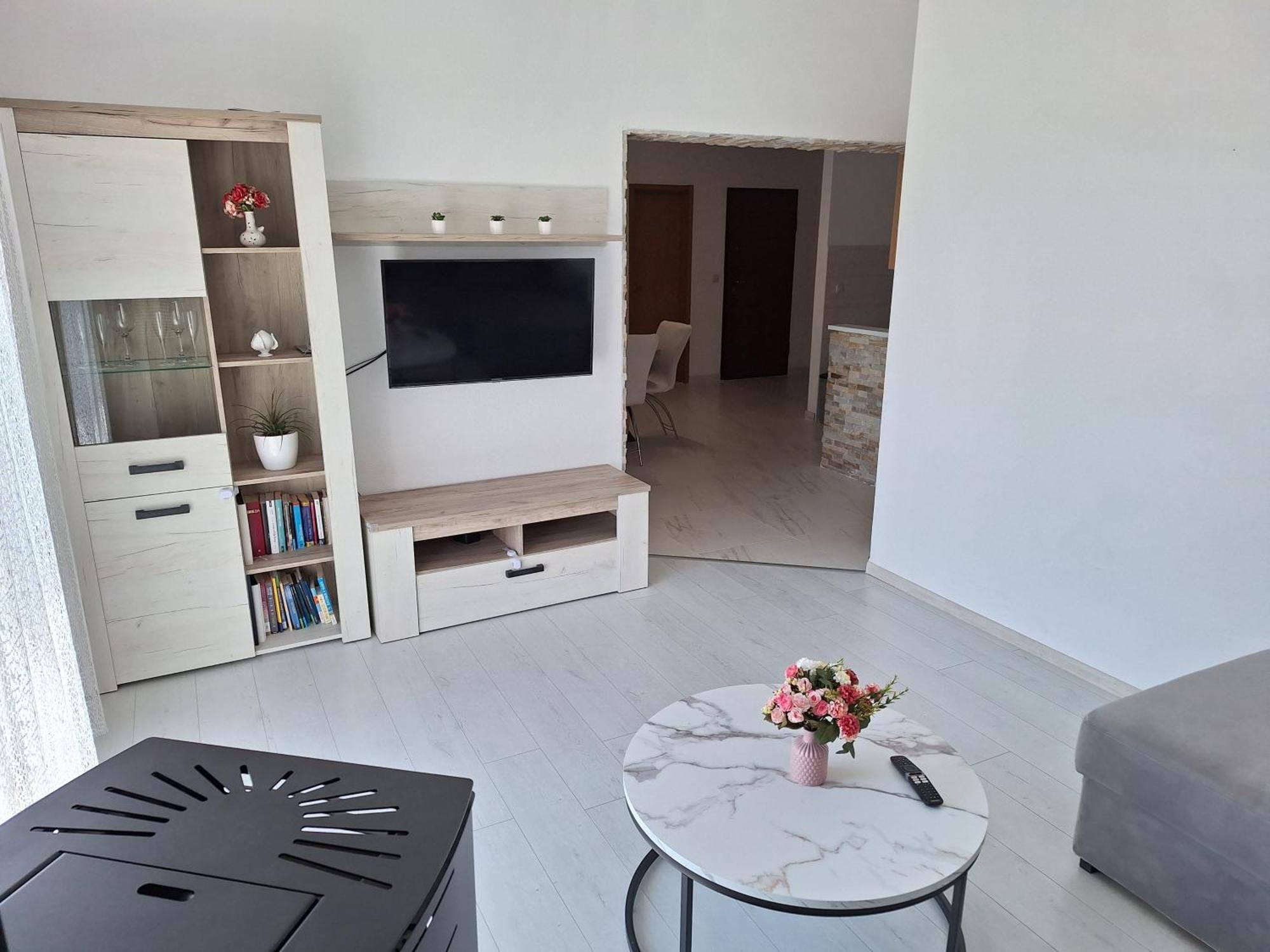 Apartment Tre Strade Baška Voda المظهر الخارجي الصورة